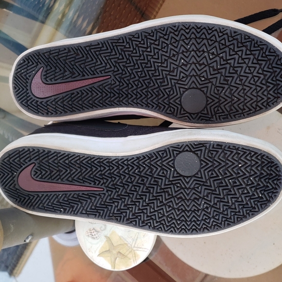 Men's  Black Nike SB - Picture 4 of 4